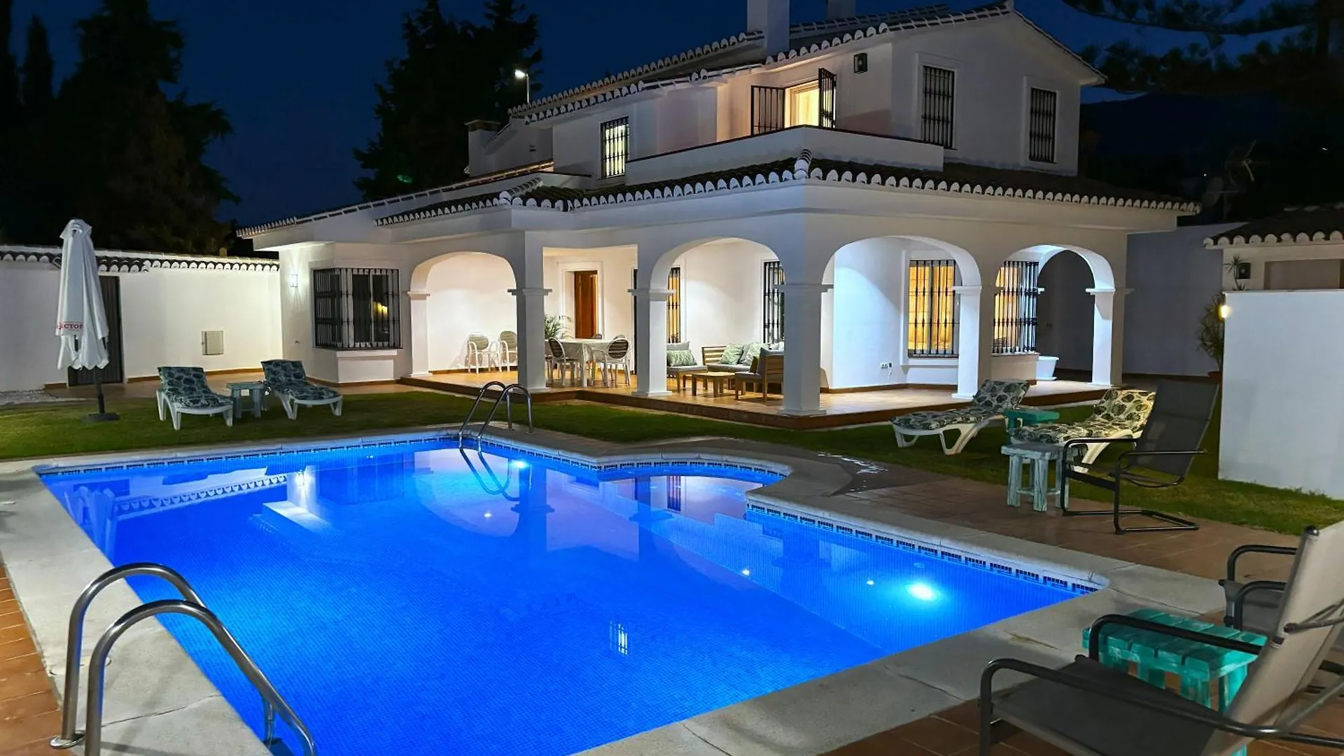 Evans Realty Av Villa & Piscina & Bbq & Chill Out Mijas 0*,